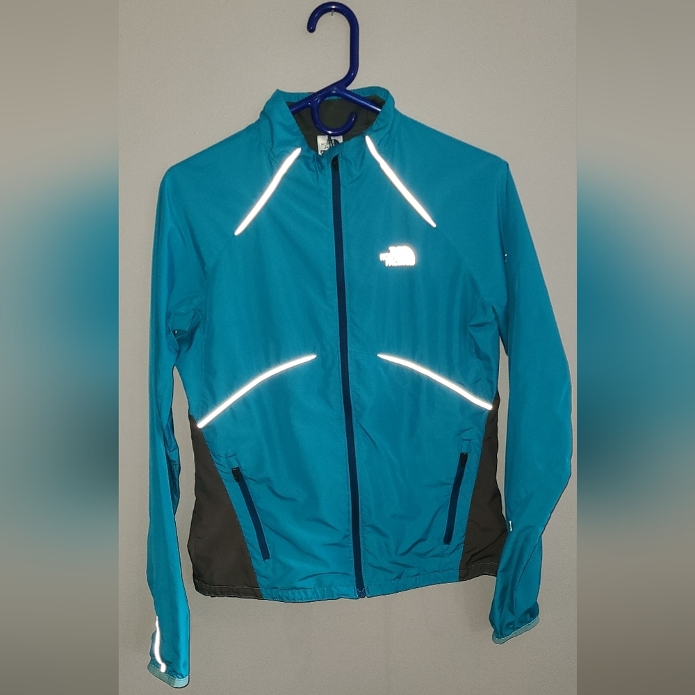 The North Face light jacket‎ Small